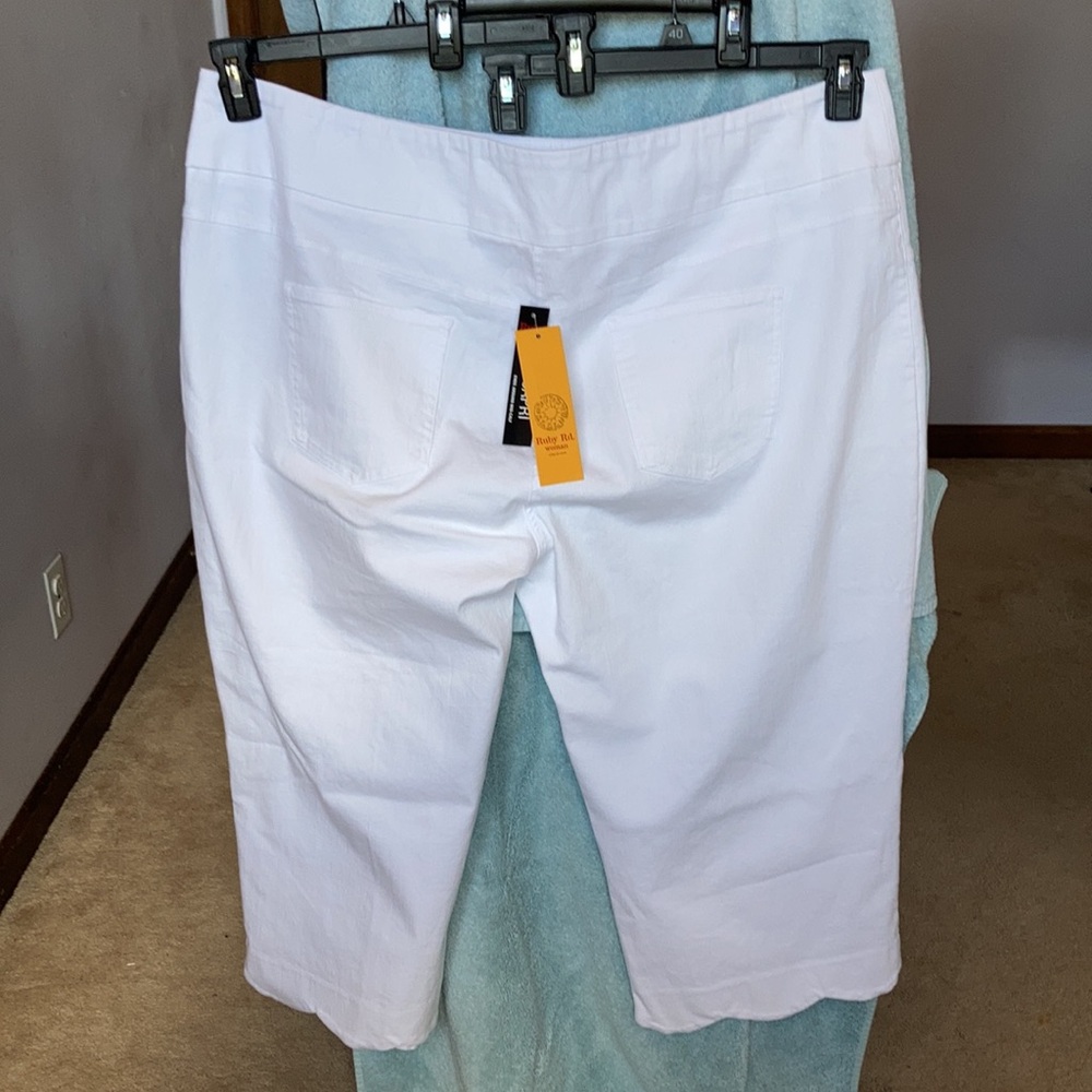 RUBY rd scalloped hemline white Capri ends mid calf size 24W - Picture 15 of 17